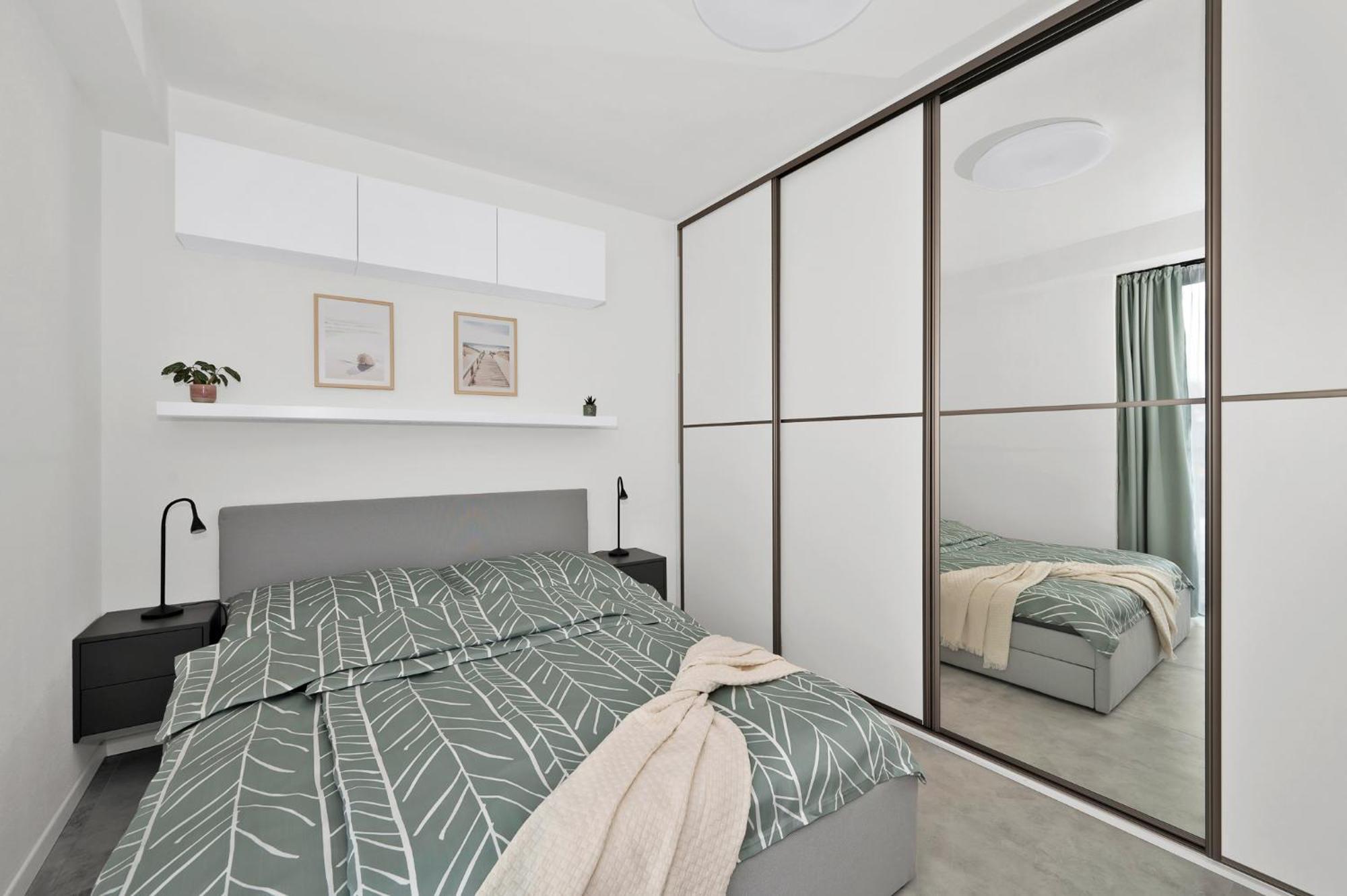 Fully Equipped Apartments With Terraces, Free Garage Parking, Netflix & Ac - By Apartmany Slapanice Cz المظهر الخارجي الصورة